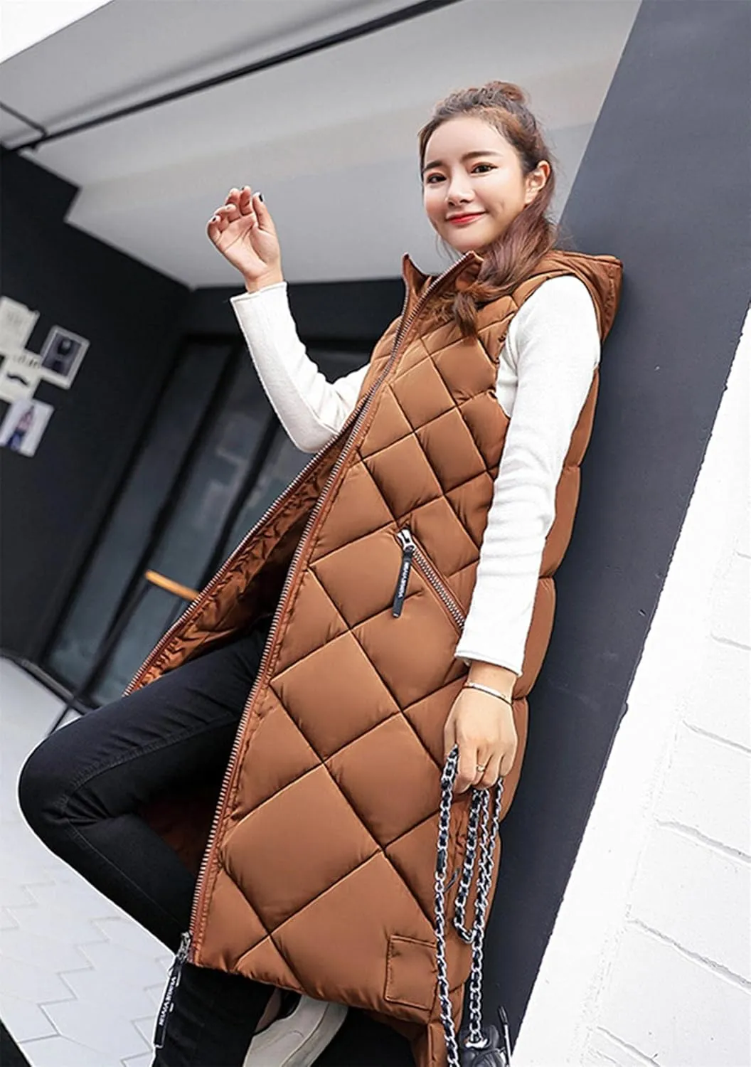 GORIFE Women's Mid Length Lightweight Puffer Vest Outwear with Pockets Zipper Sleeveless Hooded Jacket